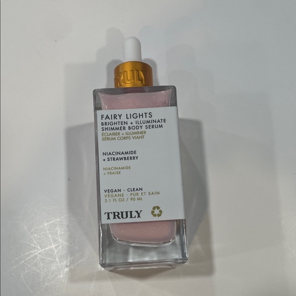 TRULY Fairy Lights Shimmer Serum with Pink Glow - Picture 1 of 4